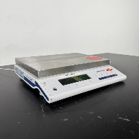 Mettler Toledo New Classic MF Digital Scale image 0